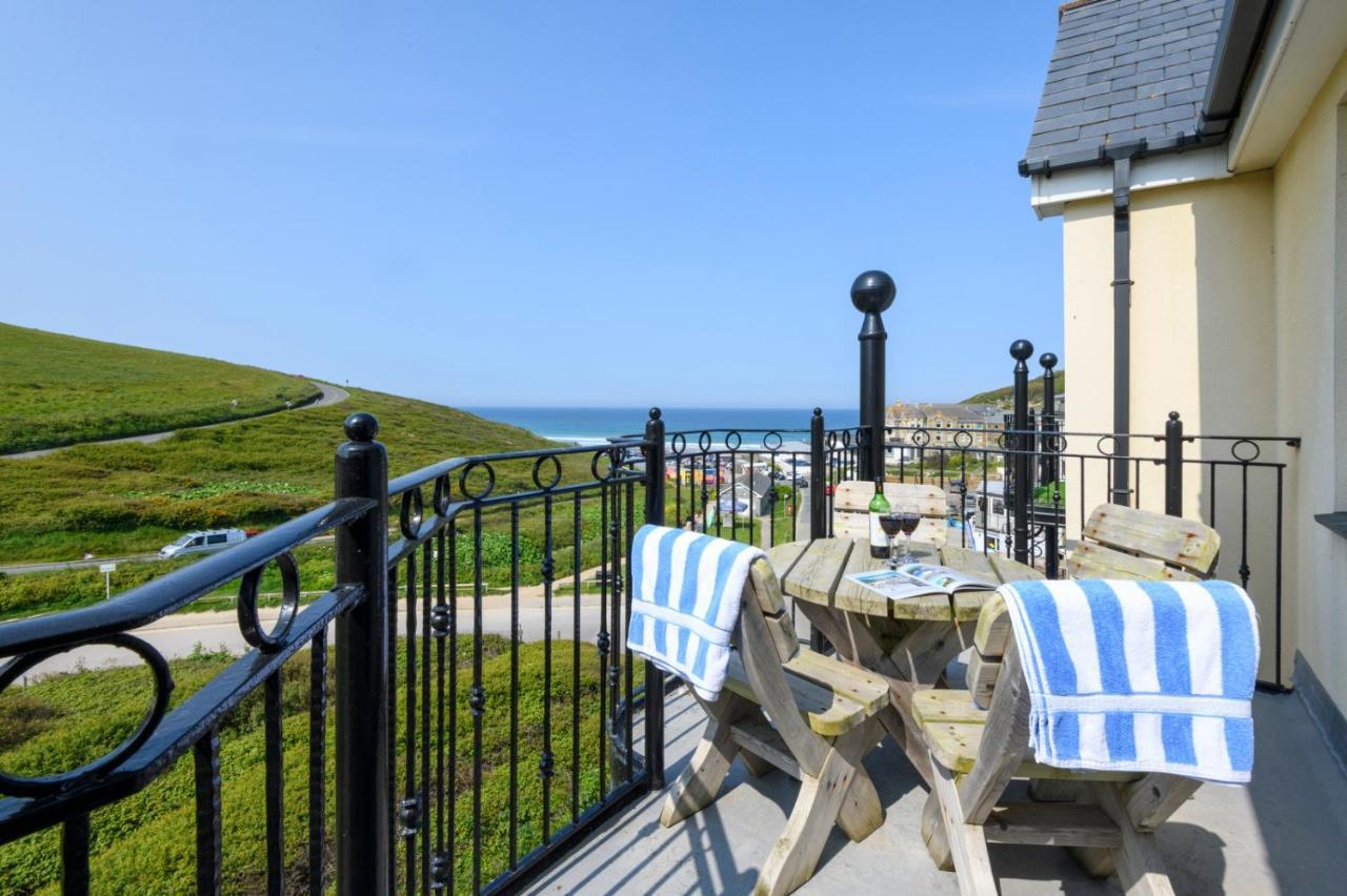 Beachcombers Apartments New Quay Exterior foto