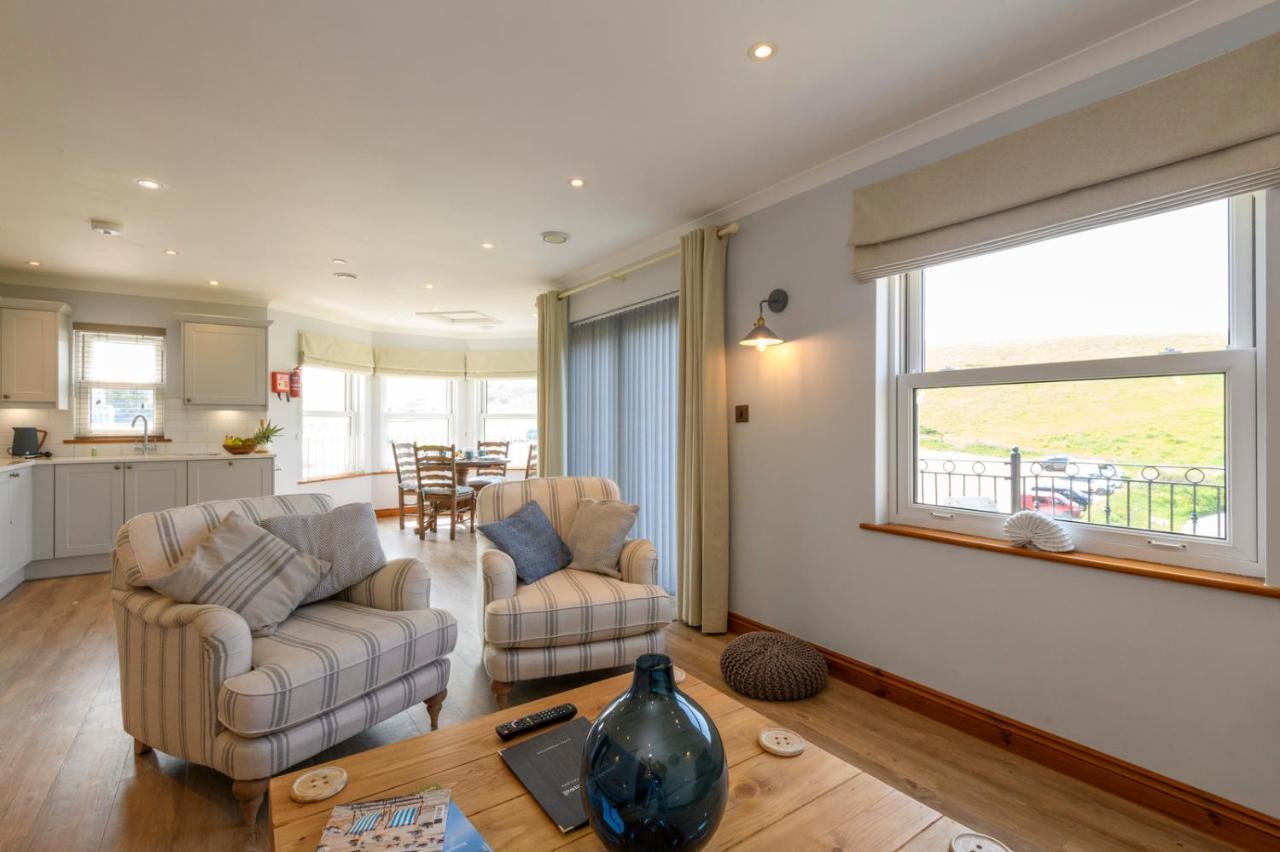 Beachcombers Apartments New Quay Exterior foto