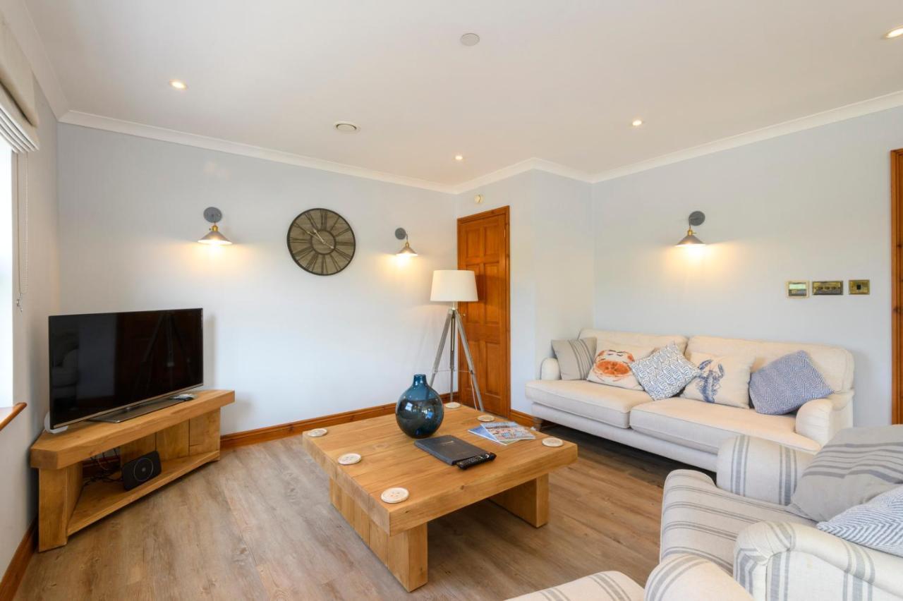 Beachcombers Apartments New Quay Exterior foto