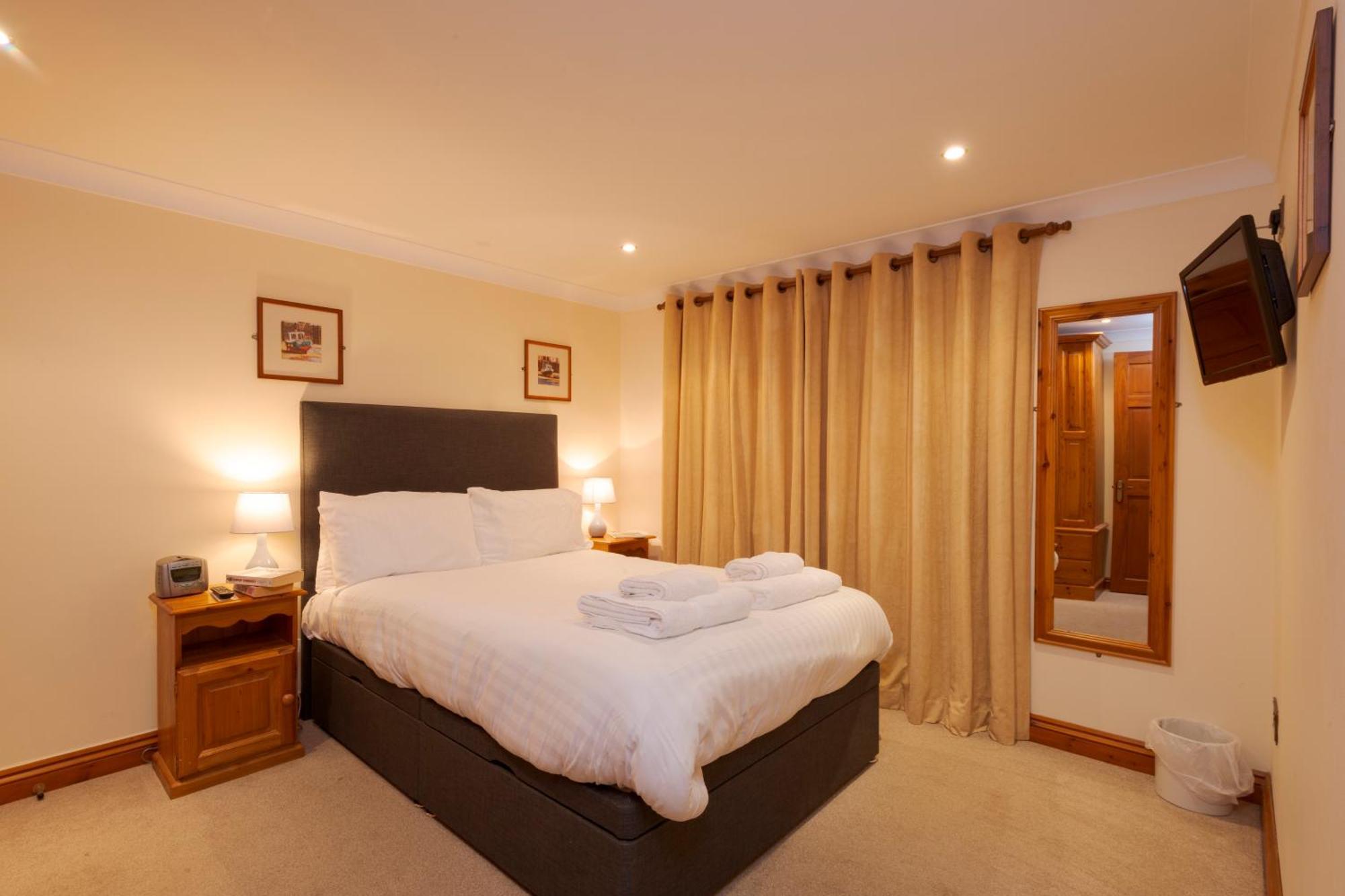 Beachcombers Apartments New Quay Zimmer foto